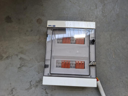 Zdjęcie przedmiotu: Elements of a photovoltaic installation with a capacity of 25.56 kWp