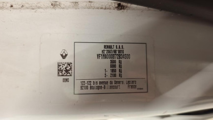 Zdjęcie przedmiotu: Renault Master FWD 2.3 dCi E6d 3.5t L3H2 Extra S&S+E