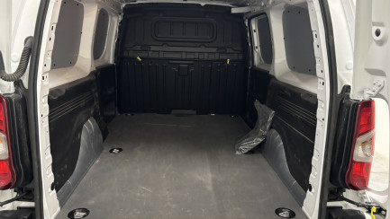 Zdjęcie przedmiotu: TOYOTA/CARPOL ProAce City 1.5 CRD E6.3 2.4t Long Active (1000) S&S