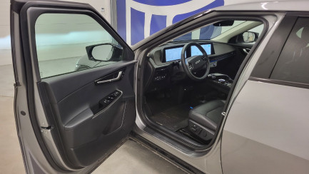 Zdjęcie przedmiotu: Kia EV6 77.4kWh Plus AWD