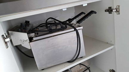 Zdjęcie przedmiotu: AM AM KEBAB FOOD TRAILER Niewiad&oacute;w B3500