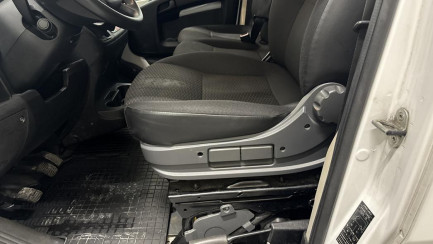 Zdjęcie przedmiotu: Citroen Jumper 35 2.2 BlueHDi E6.2 3.5t L4H2 Control