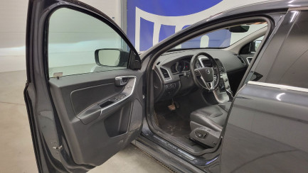 Zdjęcie przedmiotu: Volvo XC60 D4 AWD Summum aut