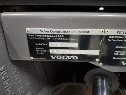 Zdjęcie przedmiotu: Mini koparka gąsiennicowa VOLVO EC20D