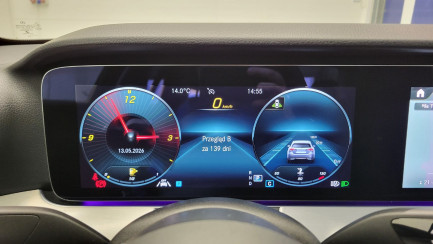 Zdjęcie przedmiotu: Mercedes-Benz E 220 d 4-Matic AMG/Avantgarde