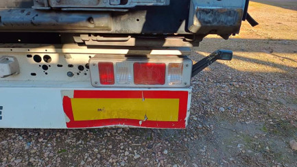 Zdjęcie przedmiotu: KRONE SDP 27 Dropside