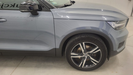 Zdjęcie przedmiotu: Volvo XC40 B4 B AWD R-Design aut