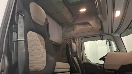 Zdjęcie przedmiotu: Ford F-MAX 500 12.7 TDCi E6d 18.0t