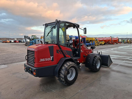 Zdjęcie przedmiotu: Ładowarka teleskopowa kołowa SCHAFFER 3650T