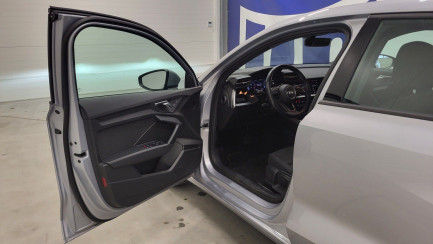 Zdjęcie przedmiotu: Audi A3 30 TDI S tronic