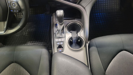 Zdjęcie przedmiotu: Toyota Camry 2.5 Hybrid Comfort CVT