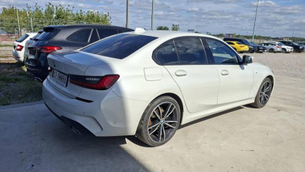 Zdjęcie przedmiotu: BMW 320D xDrive M Sport Steptronic