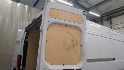 Zdjęcie przedmiotu: Opel Movano Heavy 2.2 Diesel E6d 3.5t L3H2 Edition