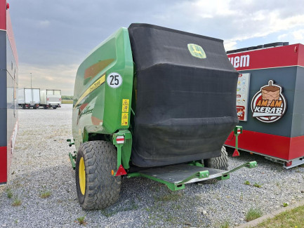 Zdjęcie przedmiotu: Прес-підбирач JOHN DEERE V451HR