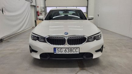 Zdjęcie przedmiotu: BMW 320e Sport Line aut