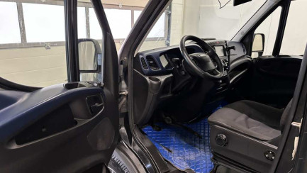 Zdjęcie przedmiotu: Iveco Daily 35S18 V Hi-Matic E6 3.5t