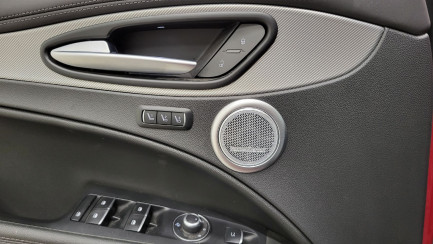 Zdjęcie przedmiotu: ALFA ROMEO Stelvio 2.0 Turbo Veloce Q4 aut