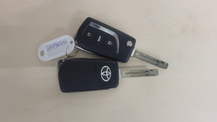 Zdjęcie przedmiotu: Toyota Corolla 1.6 Comfort
