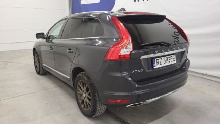 Zdjęcie przedmiotu: Volvo XC60 D4 AWD Summum aut