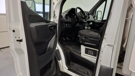 Zdjęcie przedmiotu: MERCEDES-BENZ/IGLOPOL SPRINTER E6 3.5t