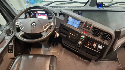 Zdjęcie przedmiotu: Renault T 520 E6 18.0t 4x2 X-Low High Cab Oświadczenie o utarcie DR