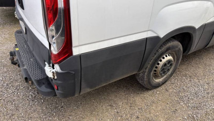 Zdjęcie przedmiotu: Iveco 35-120 Daily 35S12 E6 3.5t