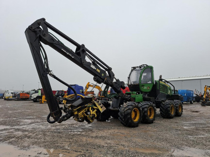 JOHN DEERE 1270G harvester