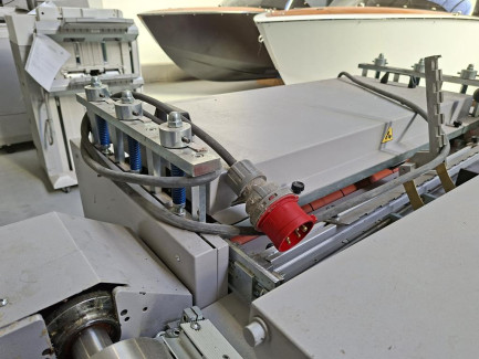 Zdjęcie przedmiotu: GRAFMASZ GC-480 PRO hardcover printing machine