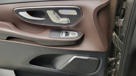 Zdjęcie przedmiotu: Mercedes-benz V 250 d 4-Matic Avantgarde 7G-Tronic