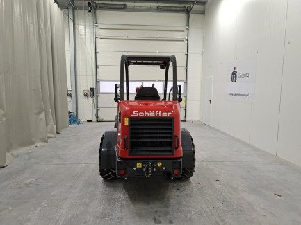 Zdjęcie przedmiotu: Ładowarka teleskopowa kołowa SCHAFFER 2630T SLT