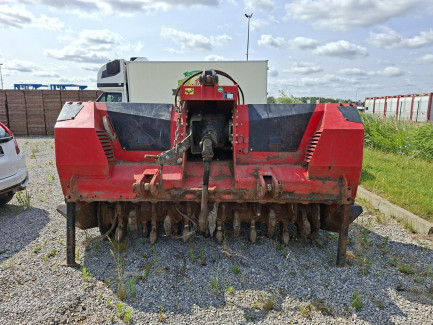 Zdjęcie przedmiotu: PRINOTH R800-2300U soil stabilizer