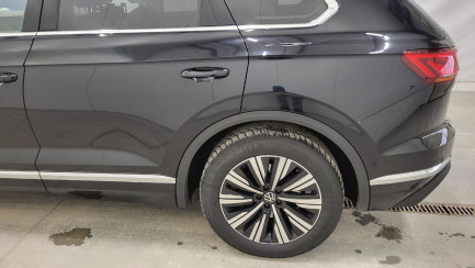 Zdjęcie przedmiotu: Volkswagen Touareg 3.0 V6 TDI SCR 4Mot. Elegance