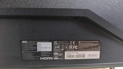 Zdjęcie przedmiotu: Computer set: Intel Core i5-12400F desktop computer, RTX 5060, 32GB, 2TB M2, WIN 11 Pro + 27" AOC 27G4X LED monitor + Headphones + Keyboard + Mouse