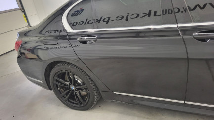 Zdjęcie przedmiotu: BMW 730d xDrive mHEV sport-aut Oświadczenie o utracie DR