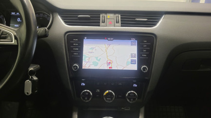 Zdjęcie przedmiotu: Skoda Octavia Kombi 1.6 TDI Ambition