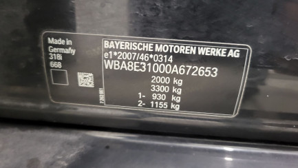 Zdjęcie przedmiotu: BMW 318i GPF Advantage aut