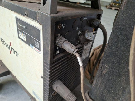 Zdjęcie przedmiotu: Інверторний зварювальний апарат EWM Taurus 405 Basic S