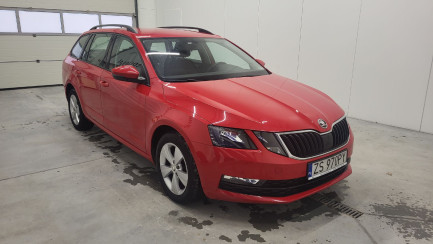 Zdjęcie przedmiotu: Skoda Octavia Kombi 1.6 TDI Ambition