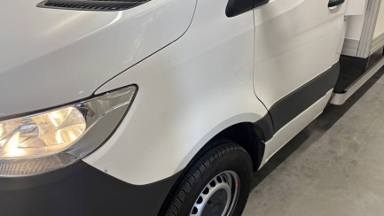 Zdjęcie przedmiotu: MERCEDES-BENZ/BMB SPRINTER E6e 3.5t Base Aut.