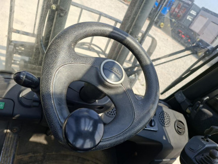 Zdjęcie przedmiotu: Вилочний навантажувач LINDE H30CNG-02