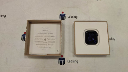 Zdjęcie przedmiotu: Zegarek / Smartwatch Apple Watch 6 GPS + Cellular 44mm gwiezdna szarość kod prod. MG2E3WB/A