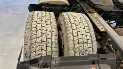 Zdjęcie przedmiotu: Renault T 460 T4x2 Night & Day