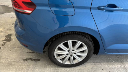 Zdjęcie przedmiotu: Volkswagen Touran 1.5 TSI E6d Highline DSG