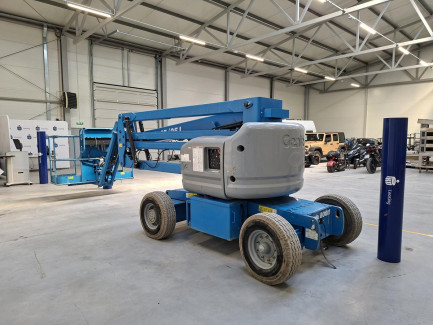 Zdjęcie przedmiotu: GENIE Z-45/25J electric articulated boom lift