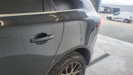 Zdjęcie przedmiotu: Volvo XC60 D4 AWD Summum aut