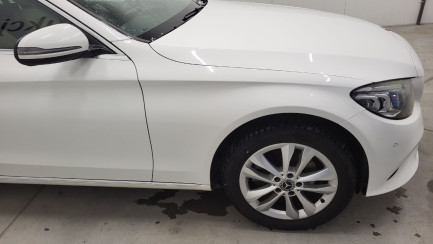 Zdjęcie przedmiotu: Mercedes-benz C 200 4MATIC 9G-TRONIC