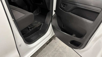 Zdjęcie przedmiotu: Fiat Scudo Standard 2.0 M-jet E6 3.1t