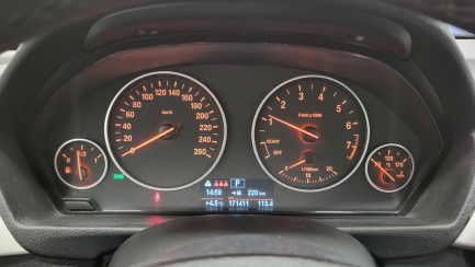 Zdjęcie przedmiotu: BMW 318i GPF Advantage aut