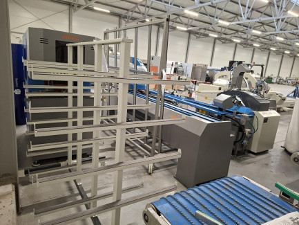 Zdjęcie przedmiotu: A set of equipment for the production of PVC windows