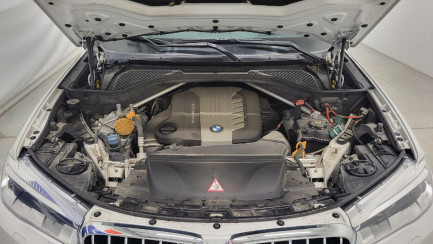Zdjęcie przedmiotu: BMW X6 M50d